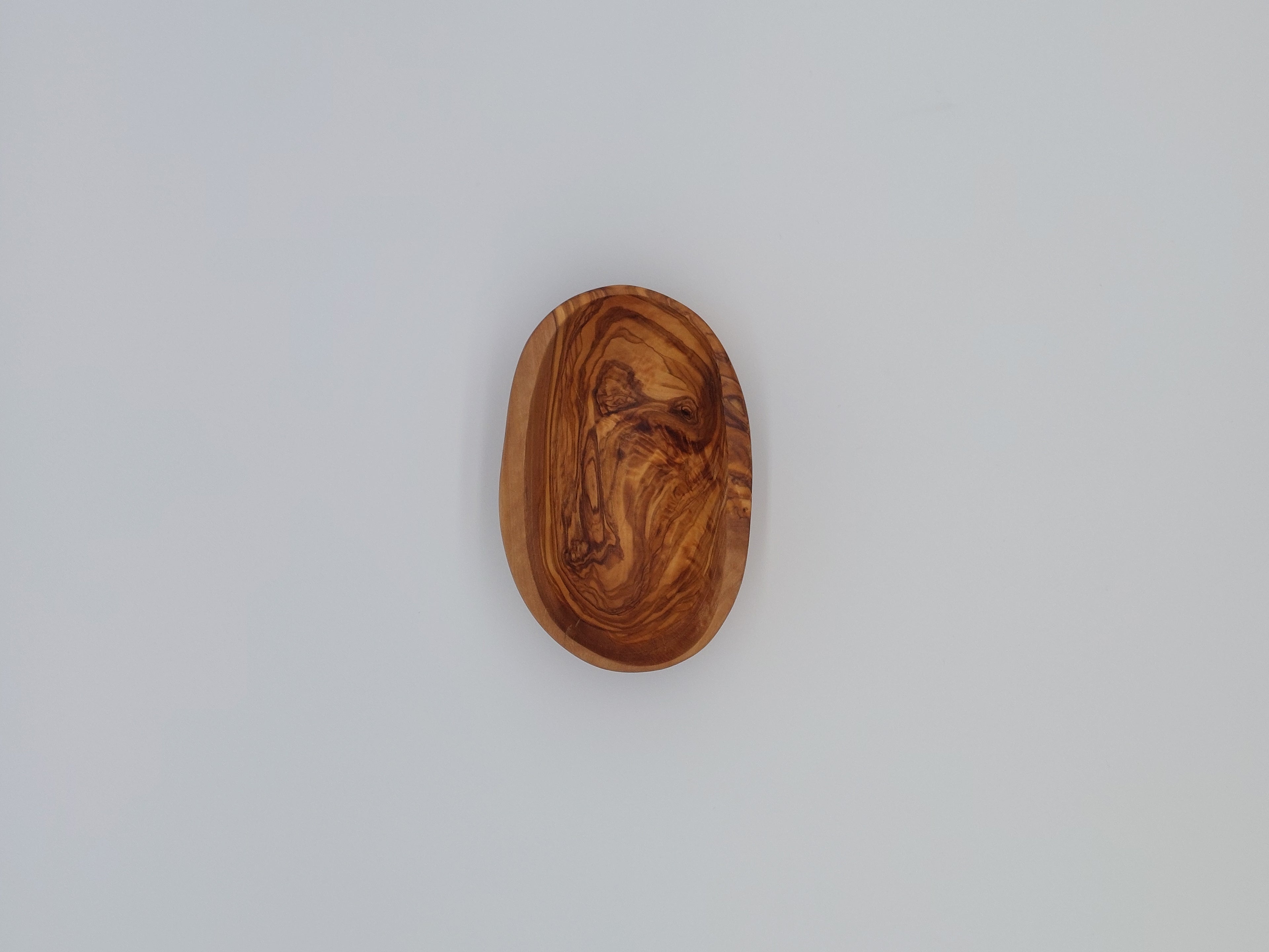 Olivenholzschale handgefertigt (14 x 9 cm)