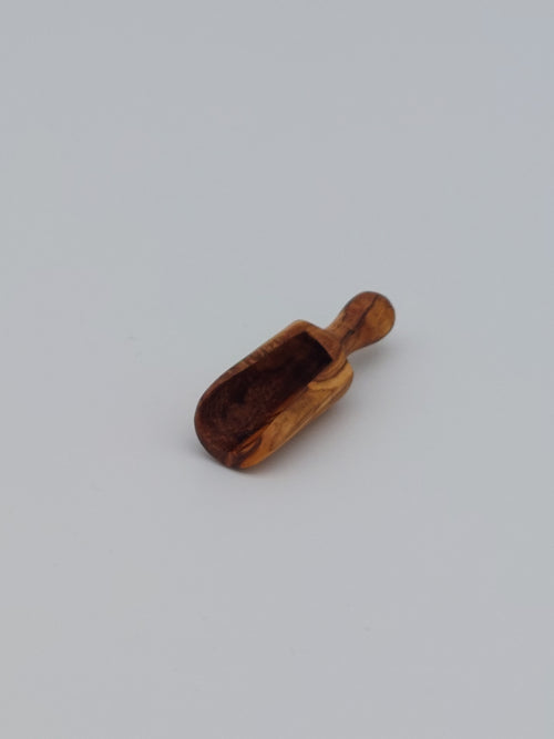 Olivenholz Gewürzschaufel handgefertigt (6 cm)