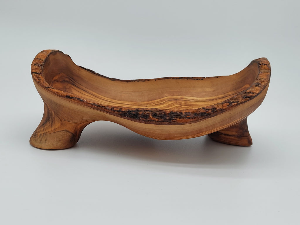 Olivenholz Schale auf 2 Beinen mit Naturrand (27 x 17,5 cm)