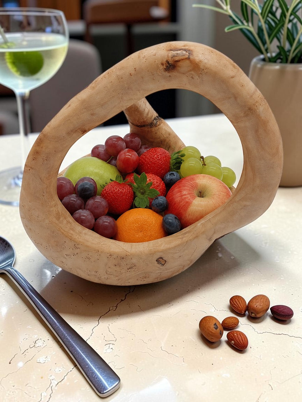 Olivenholz Obstkorb mit Henkel handgefertigt (27 x 24 x 25 cm)