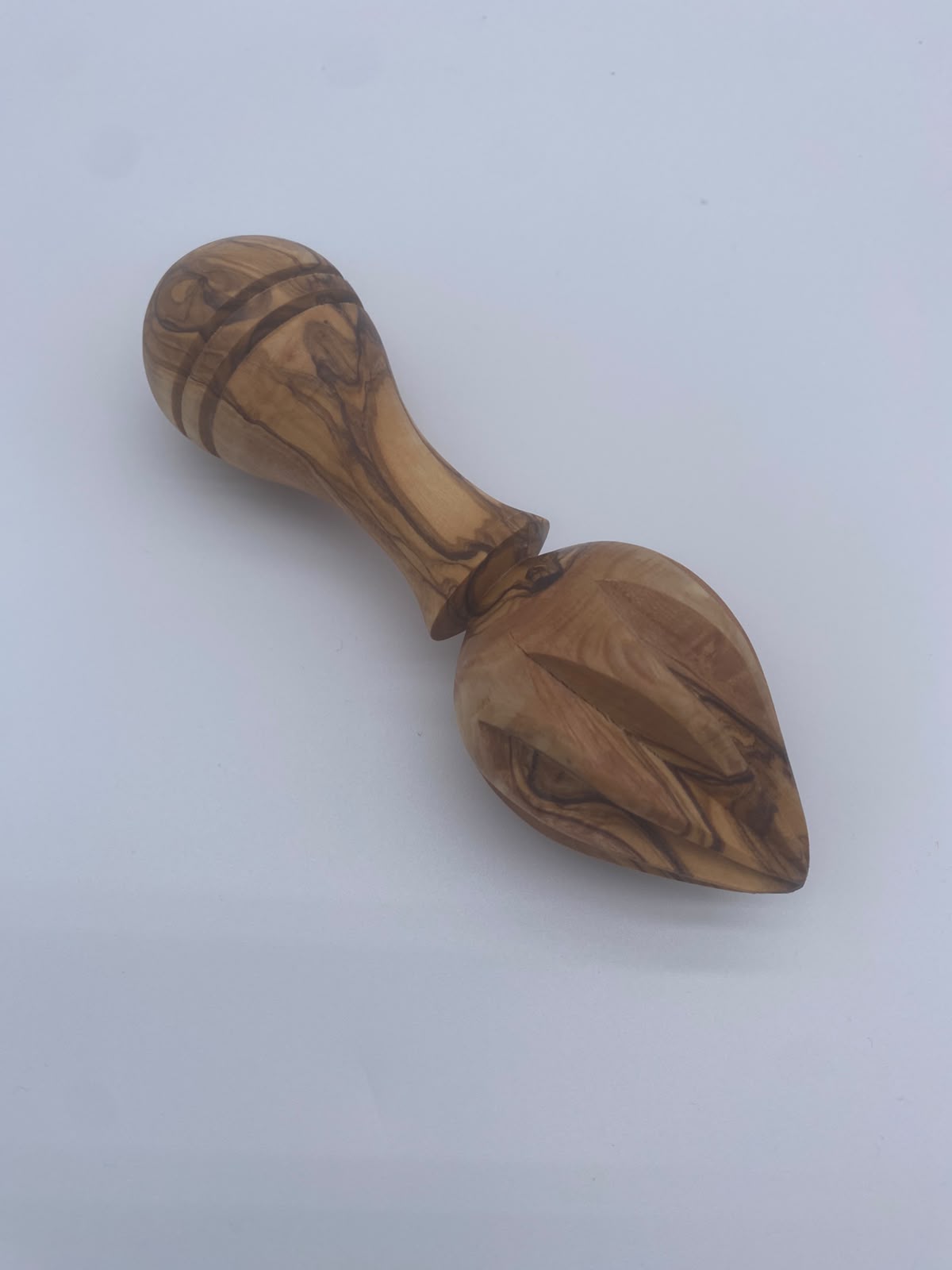 Olivenholz Zitruspresse handgefertigt (Zitronenpresse Länge: 16 cm)