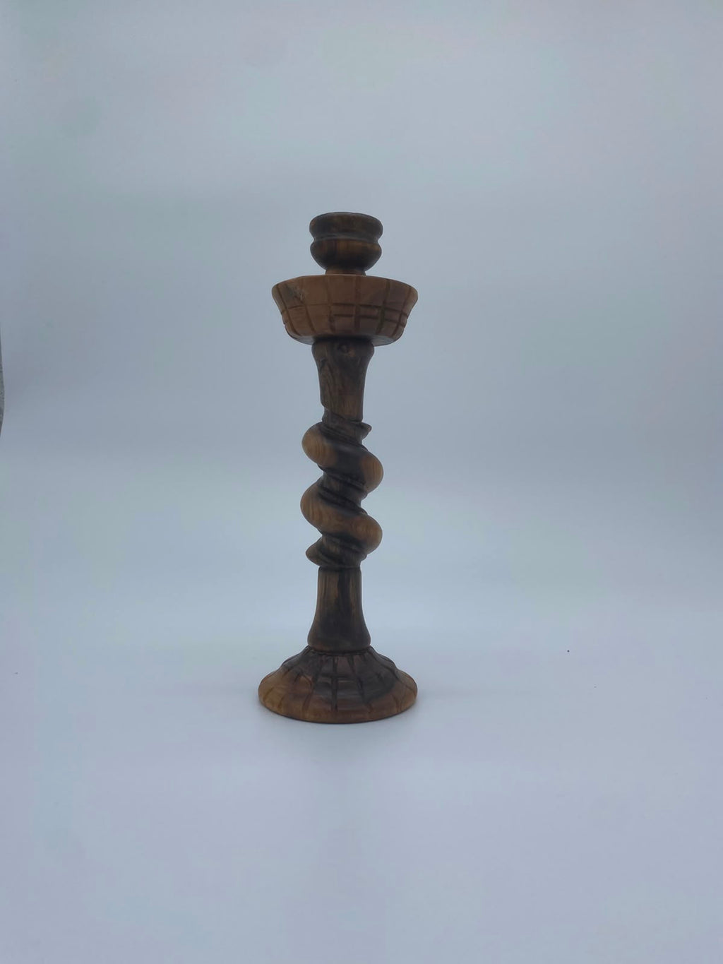 Olivenholz Kerzenständer handgefertigt (Gedrehter Holzleuchter Höhe: 26 cm )