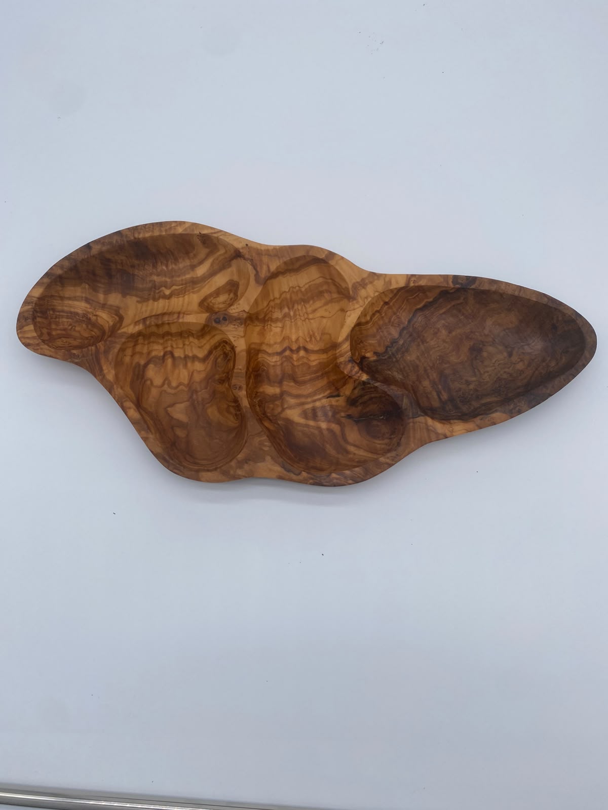 Olivenholz Antipasti-Schale 4-geteilt handgefertigt (Tapas-Schale 41 x 18 cm )