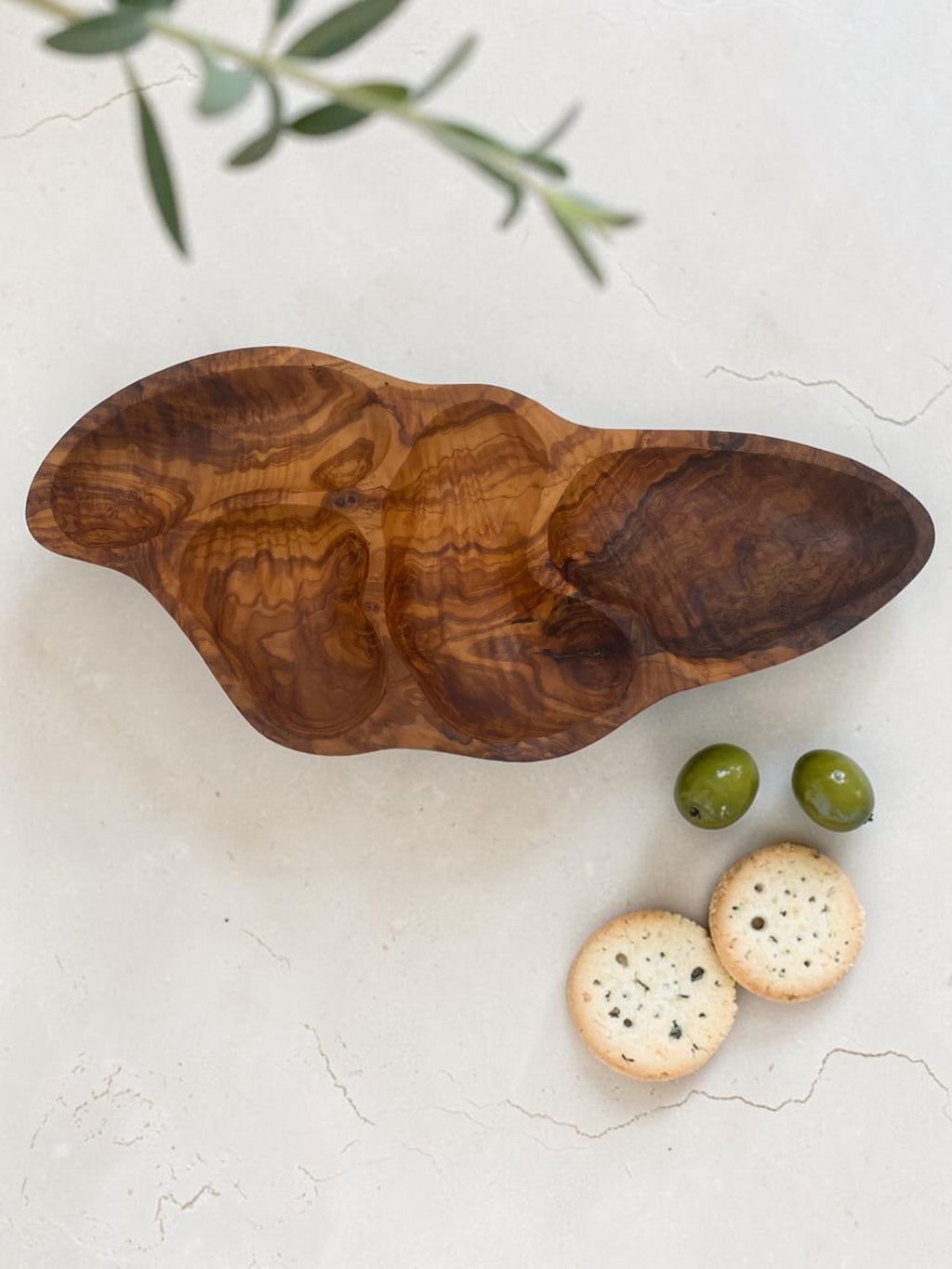 Olivenholz Antipasti-Schale 4-geteilt handgefertigt (Tapas-Schale 41 x 18 cm )